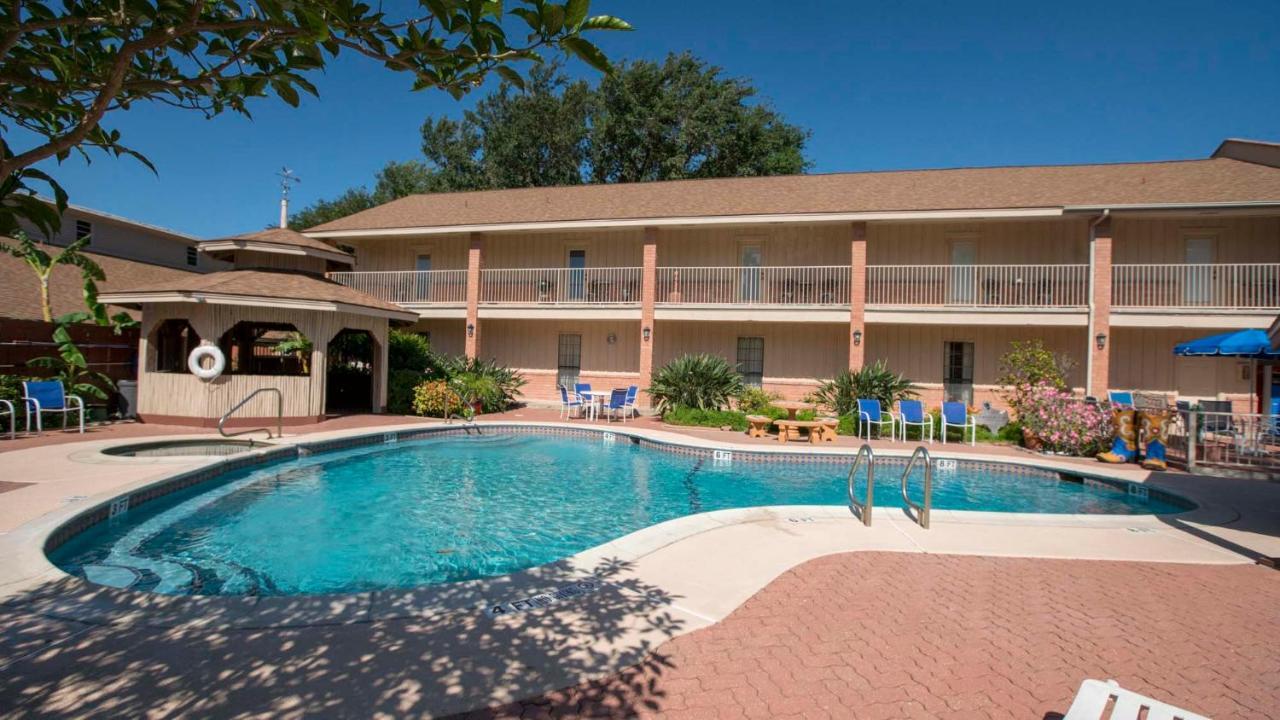 Texan Guest Ranch Hotel McAllen Eksteriør billede